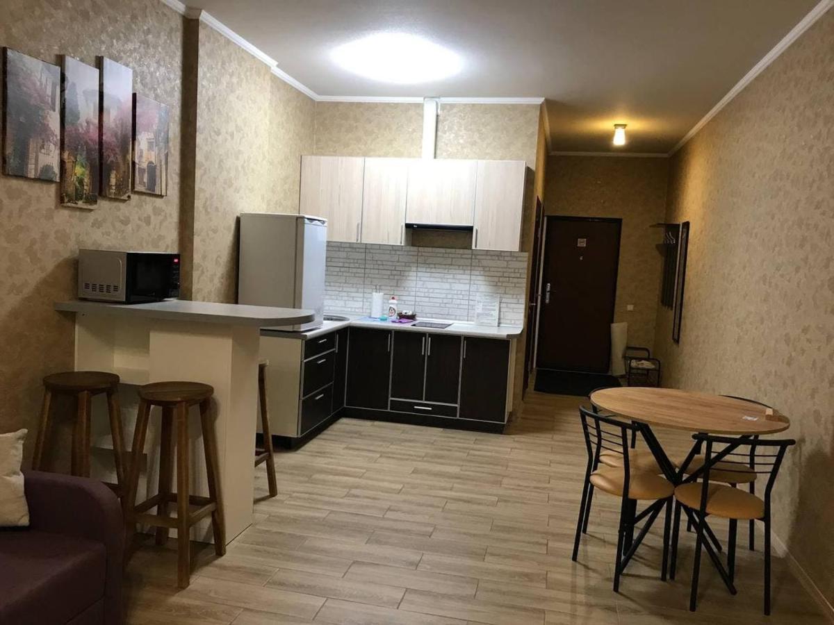 Студія 5 В Вілле Жаткіна Біля Тц Нікольский Kharkiv Eksteriør bilde